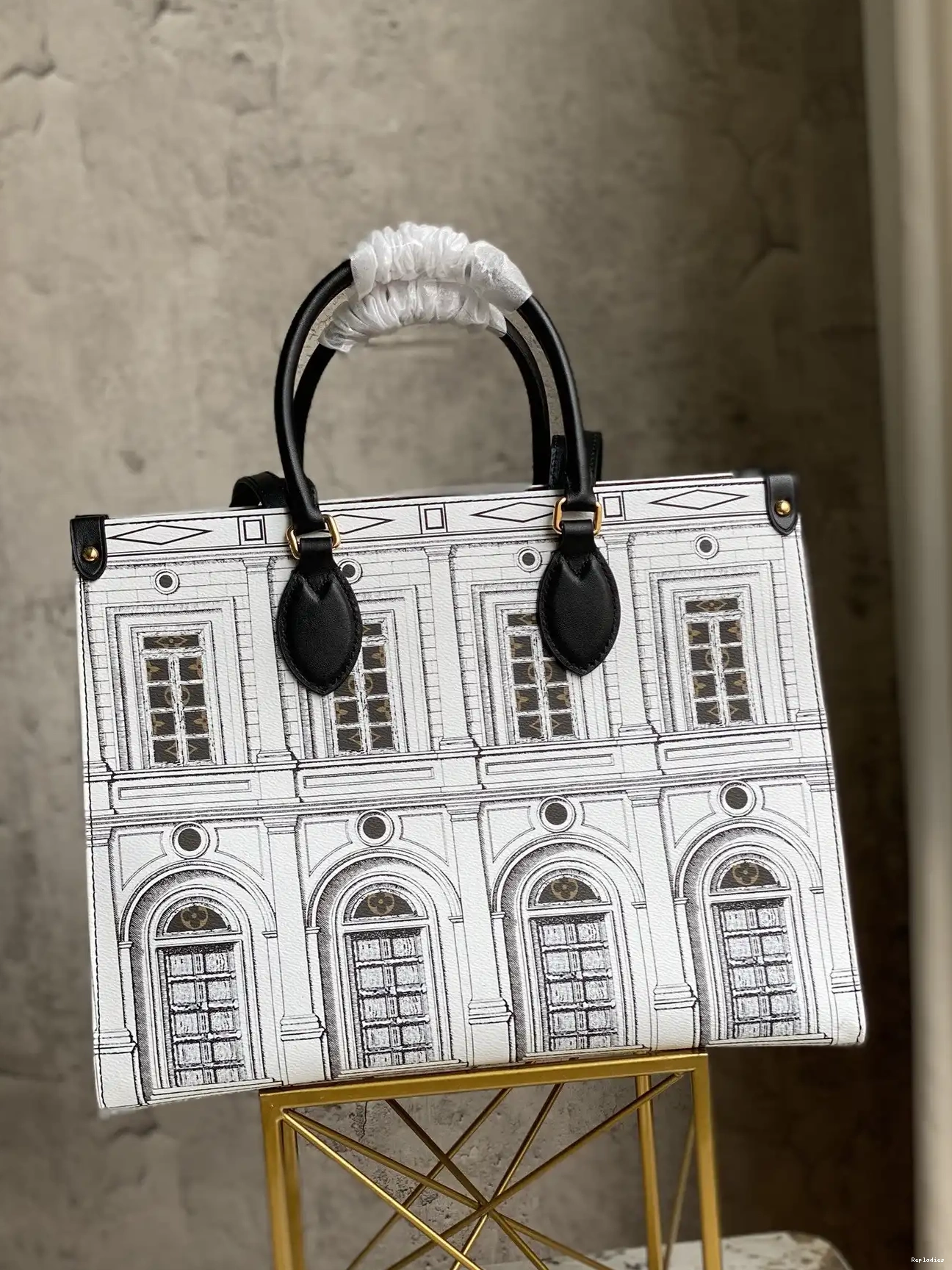 Cheap MM ONTHEGO LOUIS VUITTON 0611
